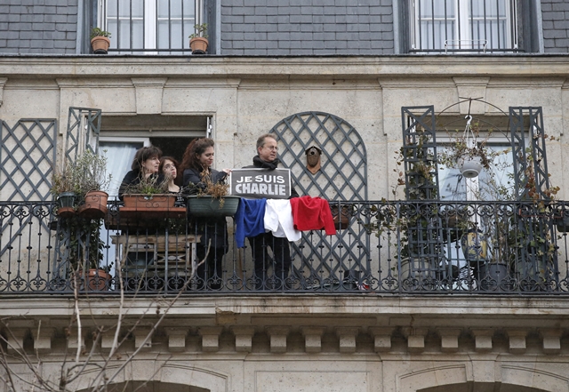 Paris'te Cumhuriyet Yürüyüşü